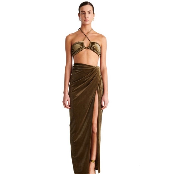 NEW RONNY KOBO REVOLVE GREEN VELVET BRA TOP - Picture 9 of 10